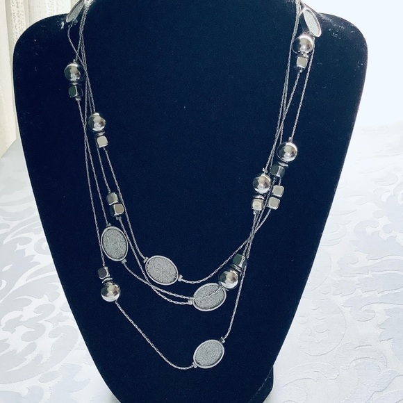 Illusion Double layered Silver 38” sparkling silver druzy Necklace - Picture 1 of 7